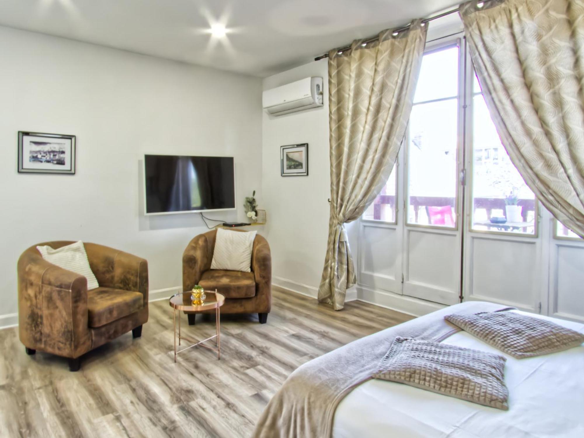 Francois 1Er Au Manoir Apartment Grenoble Ngoại thất bức ảnh